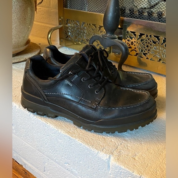 Ecco Track 25 Moc Goretex Shoe​​​ - Picture 3 of 9